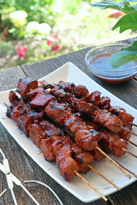 Filipino Pork Bbq, Ensaymada Recipe, Filipino Bbq, Foxy Folksy, Pork Skewers, Recipe Pork, 2024 Recipes, Filipino Recipe, Beef Sticks