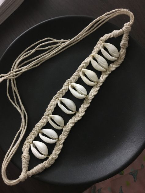 She’ll Bracelet, Cowry Shell Jewelry, Cowrie Shell Jewelry Necklaces, Cowrie Shell Jewelry, Hand Embroidered Jewelry, Earrings Diy Handmade, Dope Jewelry Accessories, Diy Fabric Jewellery, Shell Choker