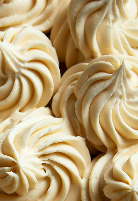 The only vanilla buttercream icing you'll ever need! Light and fluffy, you'll be tempted to put it on cakes, cupcakes, cookies, your spoon... Vanilla Buttercream Icing, Truly Beauty, Fragrance Library, Buttercream Icing, Fragrance Set, Vanilla Girl, Solid Perfume, Vanilla Buttercream, Chatelaine