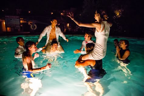 Wedding pool party, bride and groom's chicken fight at the Ace Hotel and Swim Club, Palm Springs, CA Photo by @christinaccraig Night Pool Party Aesthetic, Skimmer Pool, Night Pool Party, Wedding Pool Party, Aesthetic Party, Pool Wedding, Night Swimming, Summer Goals, Summer Pool