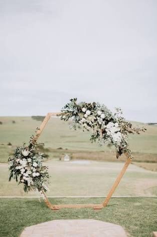 Arbour Flowers, Ceremony Arch Flowers, Wedding Arch Greenery, Shed Wedding, Wedding Arches Outdoors, Hexagon Wedding, Olive Wedding, Wedding Ceremony Arch, Wedding Arch Flowers