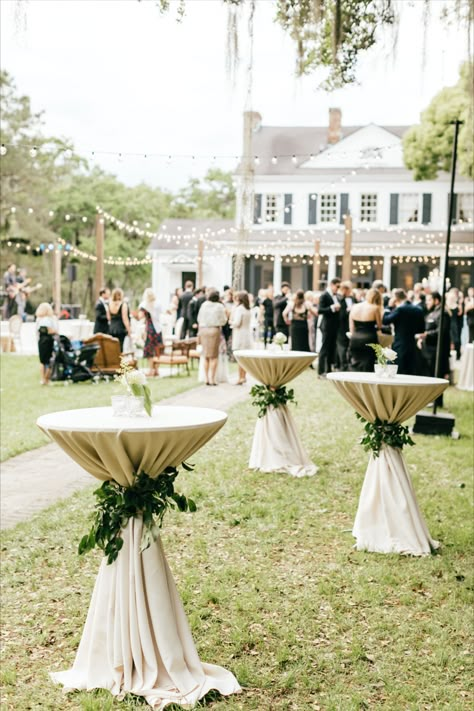 Classic Outdoor Wedding, Wedding Cocktail Tables, Cocktail Table Decor, Cocktail Hour Decor, Simple Wedding Reception, Cocktail Wedding Reception, Wedding Backyard Reception, Cocktail Hour Wedding, Garden Wedding Reception