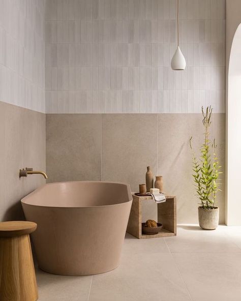 Floor And Wall Tile Combinations Bathroom, Stone Tile Bathroom, Warm Bathroom, Toilet Tiles, Mandarin Stone, French Limestone, White Bathroom Tiles, Stone Bathroom, Beige Bathroom