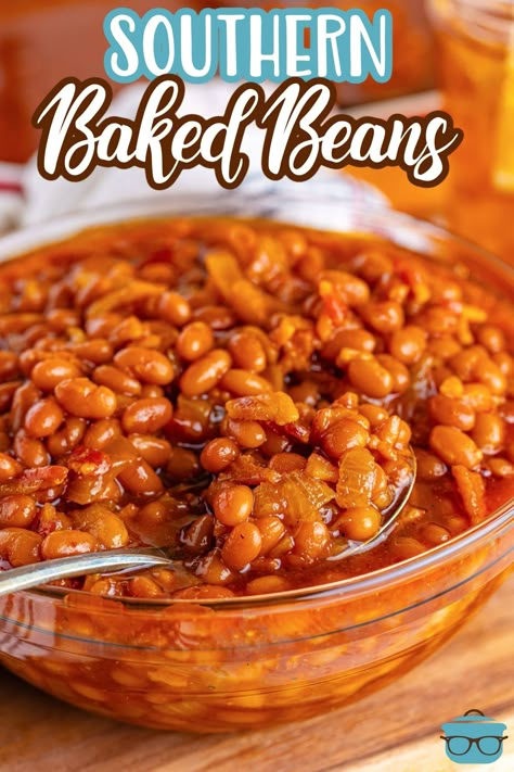 These Southern Baked Beans are the best homemade baked beans you will ever make! An easy, delicious side dish for any cookout or BBQ! Baked Meatball Recipes, Southern Style Baked Beans, Baked Beans Recipes, Homemade Baked Beans Recipe, The Country Cook Recipes, Southern Baked Beans, Vegetarian Baked Beans, Best Southern Recipes, Southern Collard Greens