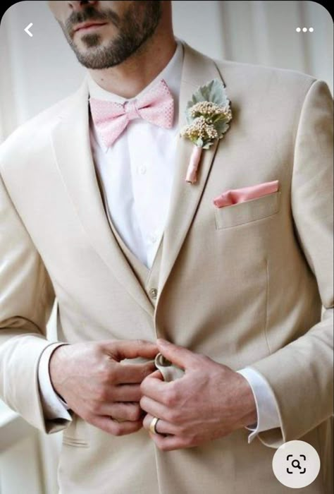 Wedding Colombia, Quinceañera Planning, Pink Groomsmen, Wedding Tuxes, Beach Wedding Groom Attire, Beach Wedding Groom, Spring Elopement, Wedding Tux, Mens Wedding Attire