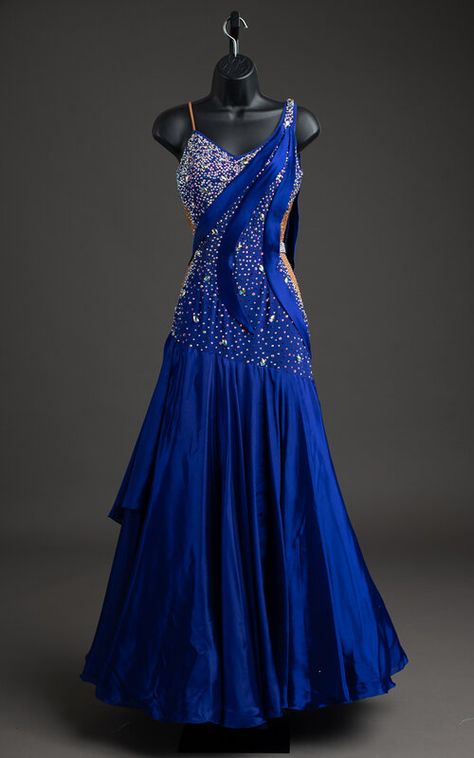 Ballroom Dress Gowns, Ballroom Dance Dresses Standard, Smooth Ballroom Dress, Smooth Dance Dresses, Ballroom Dress Inspiration, Smooth Dance, Skating Costume, Ball Dance, Ballroom Gowns