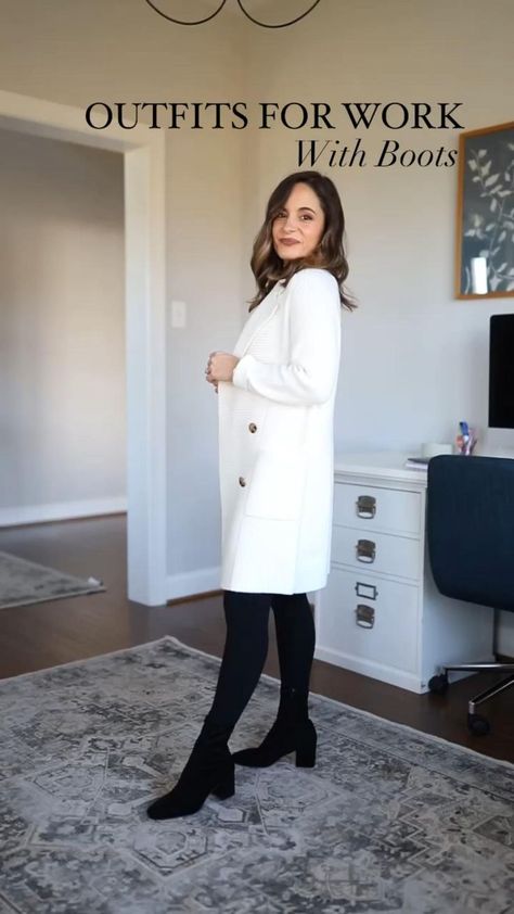 Rainy Day Work Outfit Professional, Professional Winter Outfits Women, Booties Work Outfit, Winter Office Outfits Women, Winter Office Outfits, Winter Work Shoes, Winter Business Outfits, Business Casual Outfits Winter, Simple Work Outfits