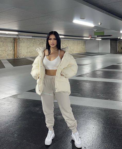 Outfits With Air Max 97 Women, Nike 97 Outfit Women, Air Max 97 Outfit Women Baddie, White Air Max 97 Outfit, White Air Max Outfit, Airmax 97 Outfit Women, Nike 97 Outfit, Nike Air Max 97 Women Outfit, Air Max 97 Outfits