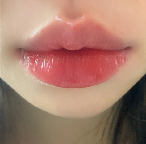 Heart Shaped Lips, Lips Inspiration, Bentuk Alis, Lip Shapes, Perfect Lips, Pretty Skin, Lip Fillers, About Money, Beautiful Lips