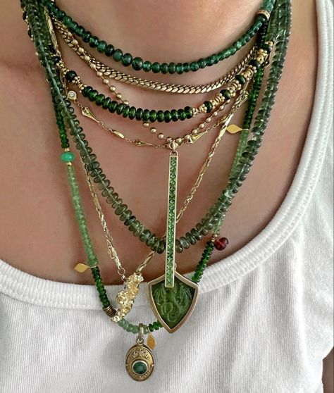 emerald jewelry, green necklace, necklace, green, emerald necklace, gold jewelry, gold, stacked necklace Collar Verde, Ideas For Jewelry, Trends 2025, Big Jewelry, Stacked Necklaces, Moms Bracelet, Handmade Fashion Jewelry, Necklace Ideas, Homemade Jewelry