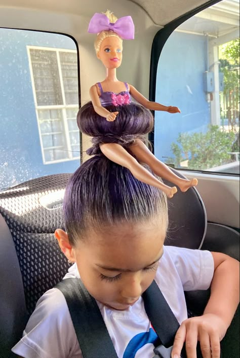 Crazy Hair Day Ideas, Κούρεμα Bob, Crazy Hat Day, Toddler Hairstyles, Wacky Hair Days, Crazy Hats, Going Out Hairstyles, Easter Hairstyles For Kids, Wacky Hair