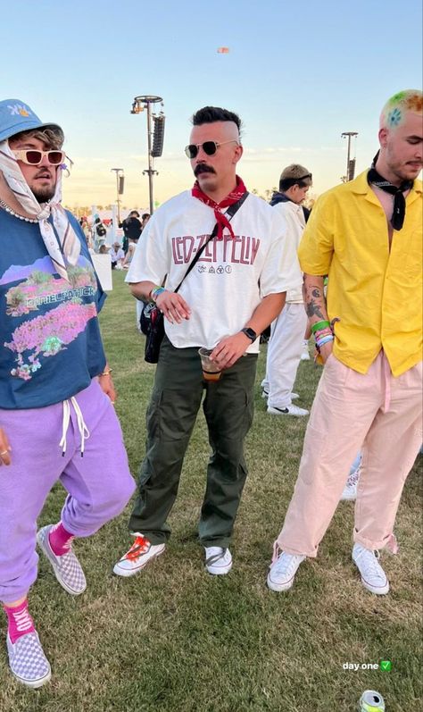 Mens Edm Outfits, Men’s Music Festival Outfits, Men’s Cochella Outfits, Ultra Music Festival Outfits Men, Men’s Edc Outfits, Men Rave Outfits Guys, Men’s Festival Fashion, Men Festival Outfit Guys, Edc Outfits Ideas Men