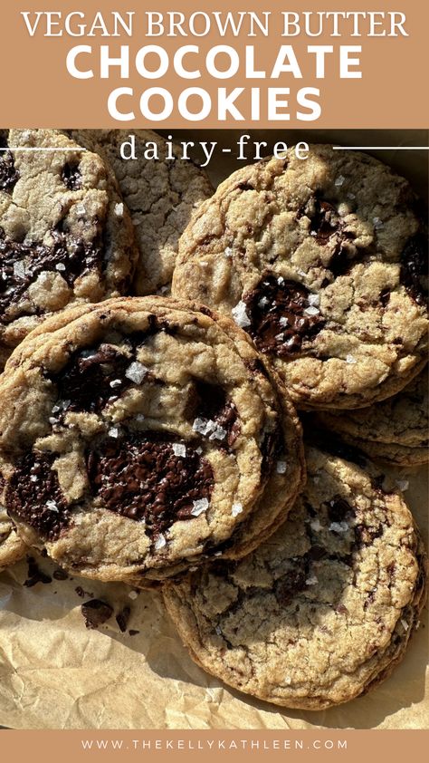 Vegan Brown Butter Cookies, Brown Butter Cookies Chocolate Chip, Vegan Brown Butter, Vegan Oatmeal Chocolate Chip Cookies, Buttery Chocolate Chip Cookies, Plant Based Cookies, Brown Butter Cookies, Brown Butter Chocolate Chip Cookies, Vegan Pastries