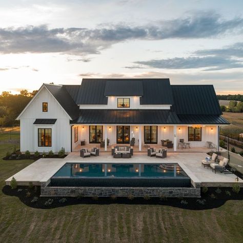 Barndominium Dream Barndominium With Pool Ideas, Barndominium With Attached Guest House, Barndominium White Exterior, Pretty Barndominium, Barndominium Aesthetic, Barndominium White, 2 Story Barndominium Ideas Exterior, Barndominium Pool House, Bardiminium House Ideas