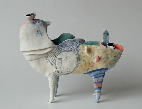 Experimental Art, Ceramic Sculpture Figurative, Contemporary Pottery, Porcelain Animal, Sundials, Ceramic Artwork, Ceramic Figures, Ceramics Pottery Art, Ceramic Animals