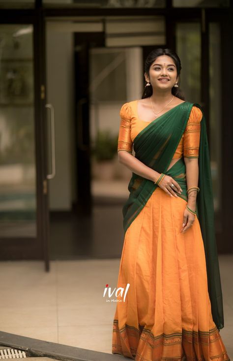 Half Saree Simple Traditional, Simple Blouse Designs For Half Saree, Halfsarees Traditional Simple, Dhavani Blouse Ideas, Simple Dhavani, Tamil Traditional Dress, Tamil Half Saree, Narayanpet Blouse Designs, Half Saree Ideas Simple