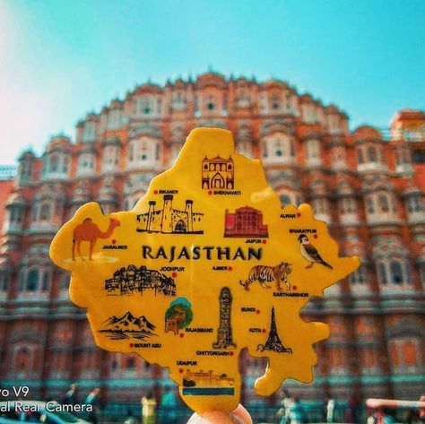 Design Shoes Drawing, Hawamahal Jaipur, Me Cover Instagram Highlight, Rajasthan Tourism, Rajasthani Culture, Chemistry Basics, Class Board, Best Place To Visit, Rajasthani Art