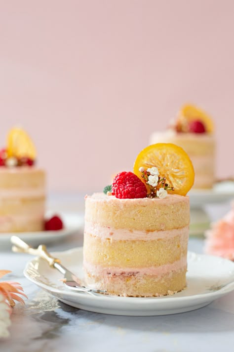 Raspberry and Lemon Mini Cakes – Adventures with Sugar Mini Lemon Raspberry Cakes, Unique Mini Cakes, Individual Lemon Cakes, Mini Layered Cake Ideas, Mini Raspberry Cake, Mini Lemon Cake Recipe, Layered Mini Cakes, Small Raspberry Cake, Mini Sandwich Cakes