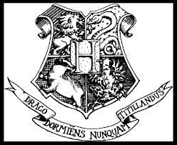 hogwarts logo vector - Google Search Harry Potter Part 1, Film Harry Potter, Pet Shop Logo, Hogwarts Acceptance Letter, Festa Harry Potter, Images Harry Potter, Acceptance Letter, Hogwarts Crest, Hogwarts Castle