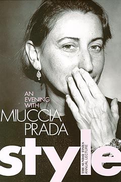 miuccia prada International Fashion Designers, Chanel Suit, Nylon Handbag, Riot Grrrl, Latest Design Trends, Top Design Fashion, Design Master, Fashion Awards, Miuccia Prada