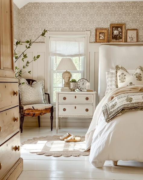 French Cottage Bedroom, Liz Marie, Liz Marie Blog, French Country Bedrooms, Cottage Bedroom, Vintage Bedroom, Country Bedroom, Farmhouse Bedroom, Wallpaper Bedroom