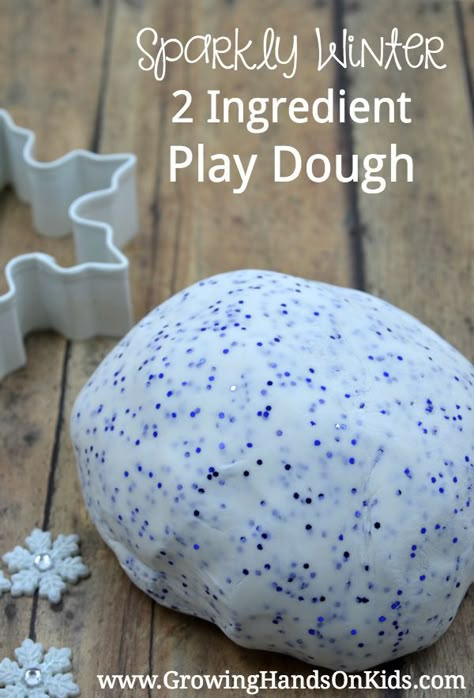 Sparkly winter two ingredient play dough recipe. Schnee Party, Play Dough Recipe, Melting Snowman, Winter Activities Preschool, Winter Play, January Crafts, Eyfs Activities, Preschool Winter, Winter Classroom