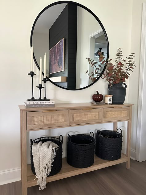 Bathroom drawers