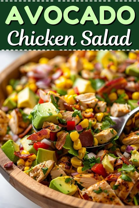 This refreshing avocado chicken salad combines tender chicken, creamy avocado, and zesty flavors. It's mayo-free and packed with protein and healthy fats. Chicken Avocado Recipes, Chicken And Avocado Recipes, Throwback Recipes, Salad With Protein, Chicken Avocado Salad, Grilled Chicken Avocado, Avocado Chicken Salad Recipe, Meal Prep Lunches, Great Salads