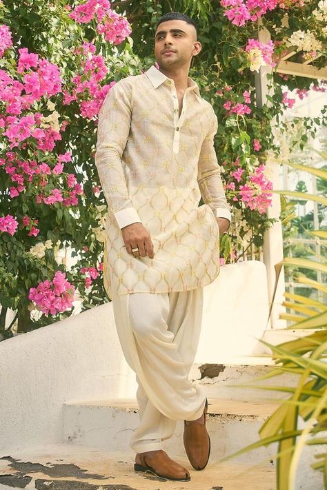 Shop for these amazing collections of Off White Chanderi Embroidered Thread Work Pathani Kurta Set For Men by NAFS online at Aza Fashions. Kurta Pathani Men, White Groom Outfit, Kurta With Collar, Pathani Kurta For Men, White Kurta Men, Traditional Indian Mens Clothing, Kurta Designs Men's, Priyanka Singh, Indian Wedding Suits Men