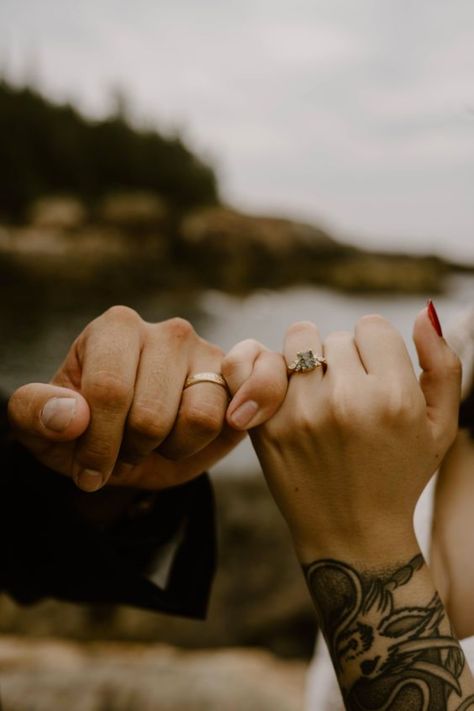 Beautiful Sunrise Elopement Photography | Couples Photos Ideas | Janelle Lyford Photography|Beautiful Sunrise Elopement Photography | Couples Photos Ideas | Janelle Lyford Photography | This beautiful sunrise wedding elopement was filled with moody aesthetics and intimate moments. Find boho elopement photos, moody aesthetic elopement photos, elopement wedding photo inspiration, elopement locations in maine and elopement location inspiration. Book Janelle for your elopement photos! Aesthetic Elopement Photos, Casual Wedding Elopement, Elopement Shoot Photo Ideas, Cute Elopement Pictures, Creative Elopement Photos, Couples Elopement Photoshoot, Elopement Details Photography, Simple Wedding Picture Ideas, Elopement Inspiration Wedding Photos