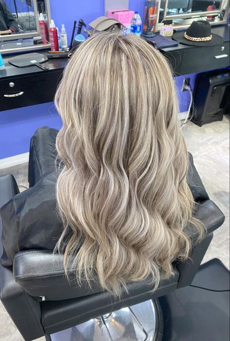 Blonde Highlight And Low Light, Blonde Hair With Light Brown Highlights, Blonde Hair With Dimension Low Lights, Low Light And Highlights, Bright Blonde Hair With Lowlights, Cool Toned Highlights, Highlight And Lowlights, Highlights With Lowlights, Cool Tone Blonde