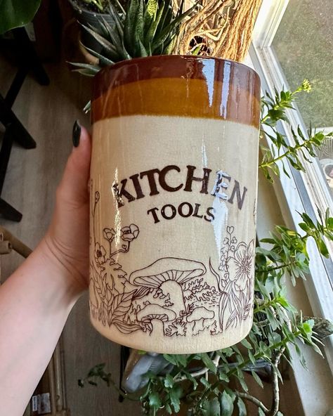 ᗰᗴᒪᒪᗝᗯ ᗷᗝᕼᗝ ᐯIᑎ丅ᗩǤᗴ | ✨🌼SOLD🌼✨ Vintage Kitchen Utensil Holder Super fun ceramic utensil holder with the classic mushroom. Great vintage condition. No chips or c… | Instagram Ceramic Utensil Holder, Vintage Kitchen Utensils, Kitchen Utensil Holder, Utensil Holder, Kitchen Utensils, Kitchen Tools, Vintage Boho, Kitchen Gadgets, Vintage Kitchen