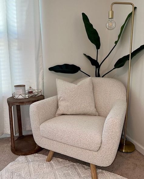 All Posts • Instagram Reading Nook In Bedroom Small Cozy Corner Comfy Chair, Living Room Cozy Corner, Maya Galore, Room Cozy Corner, Comfy Chairs For Bedroom, Corner Chair Bedroom, Accent Chairs For Bedroom, Cozy Nook Ideas, Corner Reading Nook