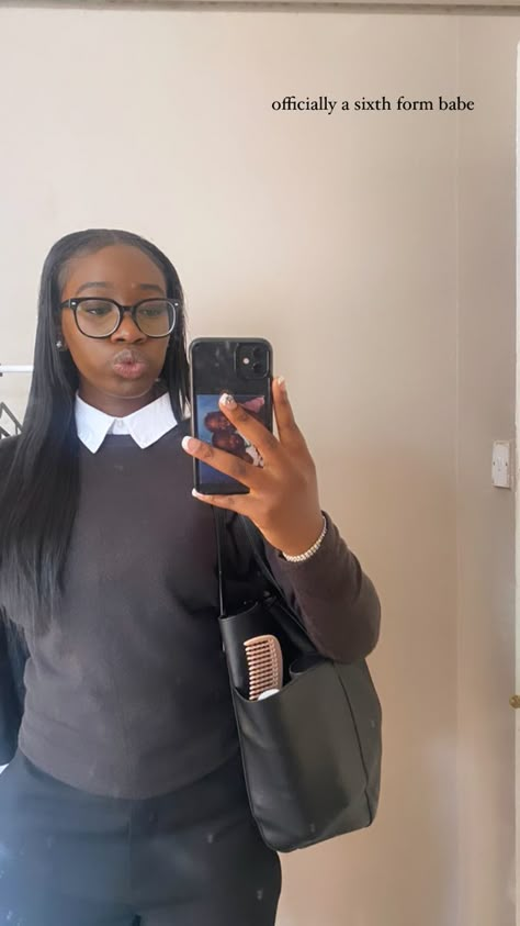 Uk Black Girls Style, Cute Sixth Form Outfits Smart Casual, Sixth Form Outfits Smart Trousers, Sixth Form Outfits Black Women, Sixth Form Uk, Work Experience Outfits Year 10, Modest Sixth Form Outfits, Uk Sixth Form Outfits, Uk Girl Outfits