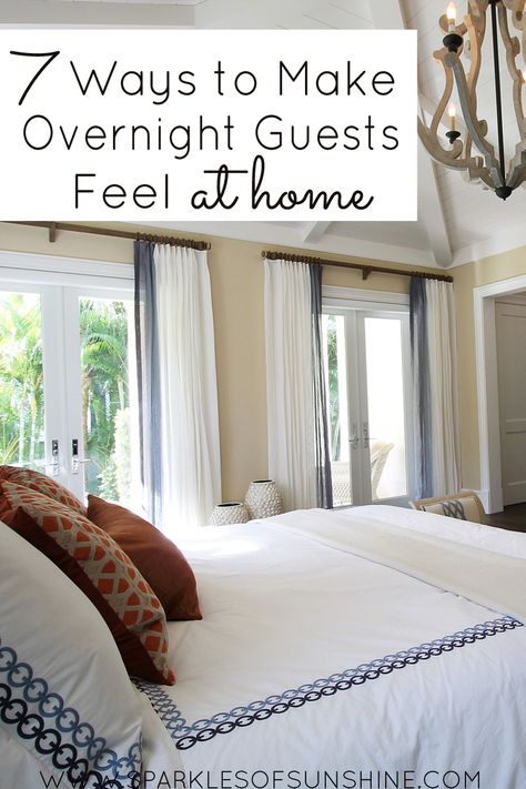 Want your visitors to enjoy their stay with you and come back? Check out these 7 ways to make overnight guests feel at home during their stay with you. How To Make Guests Feel At Home, Make Guests Feel At Home, Guest Room Prep, Guests Staying Over, Entertaining Guests At Home, Overnight Guest Welcome Basket Ideas, Guest Basket Ideas Overnight, House Guest Welcome Basket, Guest Bed Ideas