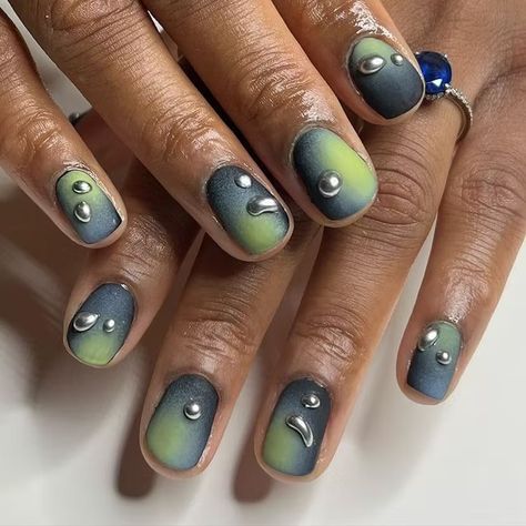 Funky Autumn Nails, Funky Short Nails Art Designs, Short Maximalist Nails, Extra Short Nail Designs, Short Funky Nails, Maximalist Nails, Green Nail Ideas, 90s Nails, Nail Trend