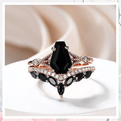 Wedding Ring Sets - Ouch! - Struggling to find the tips that you have been looking for? Look no further, get it IMMEDIATELY! Spinel Engagement Rings, Black Spinel Ring, Black Onyx Engagement Ring, Onyx Engagement Ring, Cute Engagement Rings, Black Wedding Rings, Dark Wedding, Spinel Ring, Diamond Wedding Sets