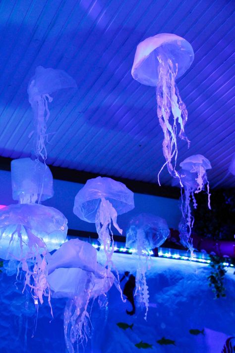 Under The Sea 18th Birthday Party, Under Water Theme Decorations, Aquatic Party Theme, Under The Sea Xv Theme, Shark Theme Wedding, Underwater Quinceanera, Atlantis Decorations Theme Parties, Ocean Decor Party, Mermaid Dance Party