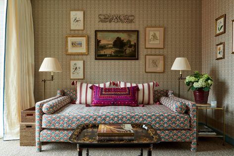 Riverside Apartment - Sarah Vanrenen Seats And Sofas, Riverside Apartment, Alternative Flooring, Garden Magazine, British Interior, Patterned Wallpaper, Mixed Patterns, Latest Interior Design, Wallpaper Gallery