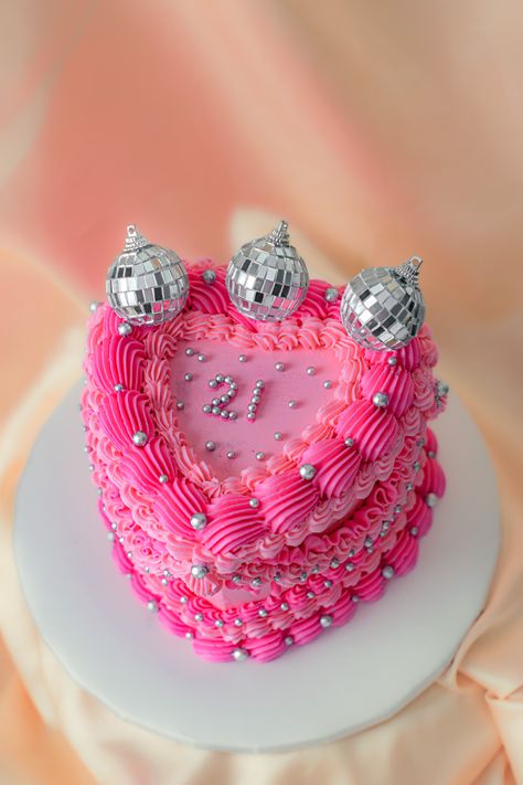 Pretty In Pink 21st Birthday Party, Birthday Cakes Disco Ball, Heart Cake Disco Ball, Pink Party Cake Ideas, 21st Birthday Cake Disco, Pink Silver Disco Party, Monochrome Cake Design, Disco Themed Pool Party, Hot Pink Disco Birthday Cake