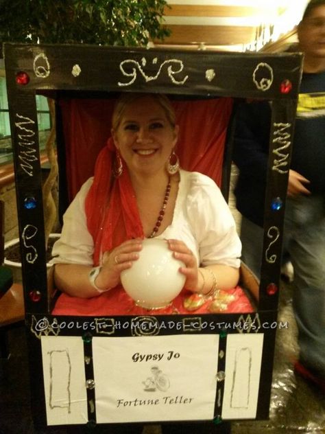 Diy Fortune Teller Costume, Homade Halloween Costumes, Carnival Fortune Teller, Fortune Teller Costume Diy, Diy Fortune Teller, Circus Halloween Costumes, Wheelchair Costumes, Fortune Teller Costume, Fete Ideas