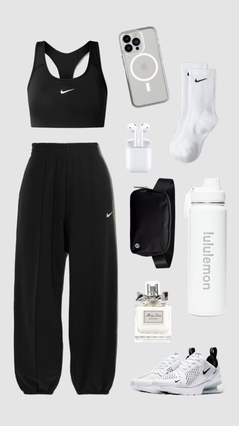 #nikegirl #schoolfit Sporty Astethic Outfits, Sporty Girl Aesthetic Outfit, Stylish Sporty Outfits, Sporty Girl Outfits, Sport Outfits School, Sporty Outfit Ideas, Sporty Fits, Sporty Clothes, Cute Sporty Outfits