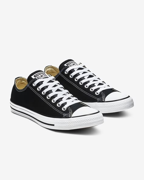 Zapatillas All Star, Galaxy Converse, Converse Classic, Galaxy Vans, Chuck Taylor Shoes, High Top Chucks, Dr Shoes, All Star Shoes, Logan Lerman