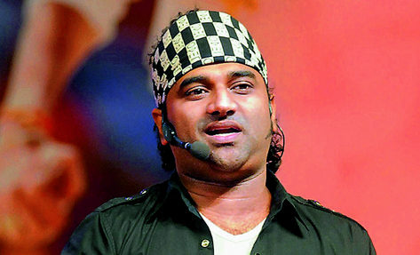 Download  Devi Sri Prasad  latest mobile wallpaper Devi Sri Prasad, Latest Mobile, Music Director, Actor Photo, Hd Images, Mobile Wallpaper, Entertainment, Actors, Music