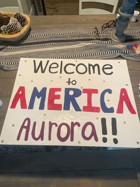 Welcome Home Boyfriend, Airport Welcome Signs, Welcome Home Decorations, Student Posters, Foreign Exchange Student, Welcome Home Banners, Grandma Sign, Handmade Greeting Card Designs, Airport Signs