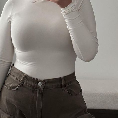 Julia Marie B on Instagram: "Since IG didn’t post the story frame with the info to these jeans I’ll add it to reels for you 🫶🏼 Men’s Zara: reference# 5575/375 idk what size I have, I ordered a few to try then took them to my tailor and had a few inches taken in at the waist." Story Frame, Julia Marie, Your Man, Influencer, Zara, Frame, On Instagram, Quick Saves, Instagram