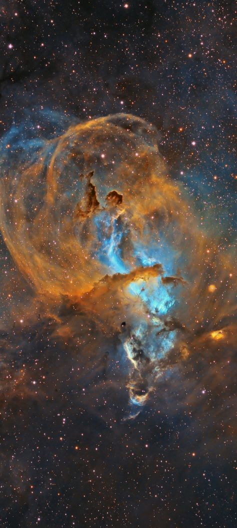 Real Photos Of Space, Nasa Hubble Images, Nasa Space Pictures, Galaxia Wallpaper, Hubble Space Telescope Pictures, Nebula Wallpaper, Galaxy Photos, Nasa Hubble, Cool Galaxy Wallpapers