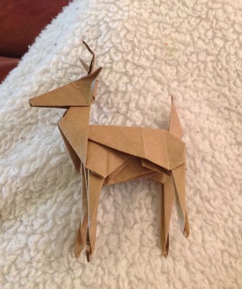 Origami Reindeer Tutorial, Reindeer Paper Craft, Brown Paper Crafts Diy, Paper Grocery Bag Crafts, Brown Paper Bag Crafts, Winter Origami, Origami Structure, Handmade Baby Cards, Origami Reindeer