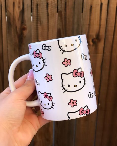 Available 💞 Dm to claim !! . . . . #hellokitty #hellokittylover #hellokittymug #sanrio #custommug #customgifts #customs #smallbusinessowner #supportsmallbusiness #xmanzoxcustoms Hello Kitty Mug Design, Mug Design Ideas, Cool Coffee Mugs, Sublimacion Ideas, Hello Kitty Mug, Sublimation Mugs, Love Stars, Big Boys, Mug Designs