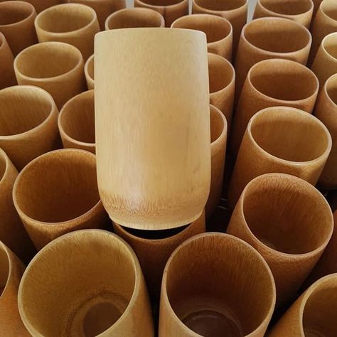 Our bamboo cup is made of eco-friendly 100% natural bamboo. It is an elegant and ideal decoration for office and home. Bamboo is an eco-planet wood like grass, widely used as alternatives to traditional hardwood in many areas. Contact To Seller: Ms. Snowie WhatsApp : +84 865783041 Mail: sale01@eco2go.vn Biodegradable Cups, Laser Logo, Bamboo Cups, Show Me The Money, Reusable Coffee Cup, Diy Presents, Drinking Cup, Kitchen Items, Travel Mug